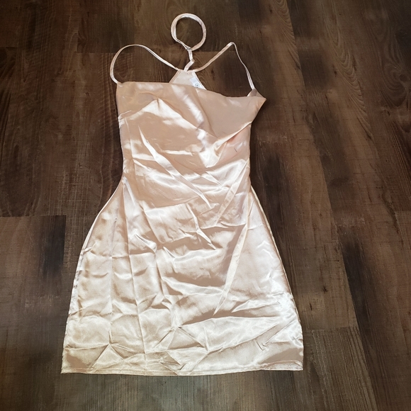Missguided Silky Cowl Neck Harness Bodycon Dress - Picture 3 of 4